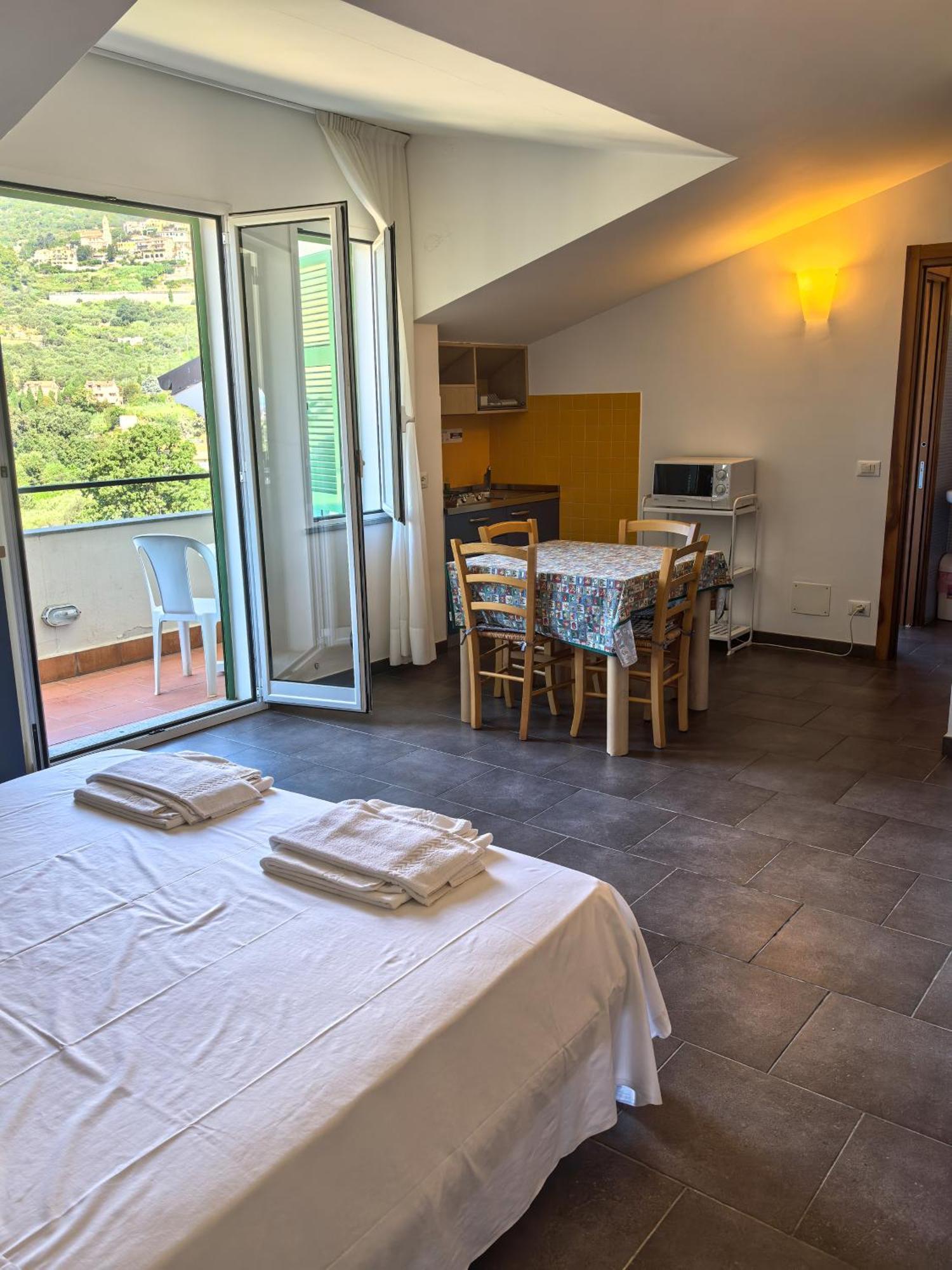 Residence Dei Fiori Pietra Ligure Exterior photo
